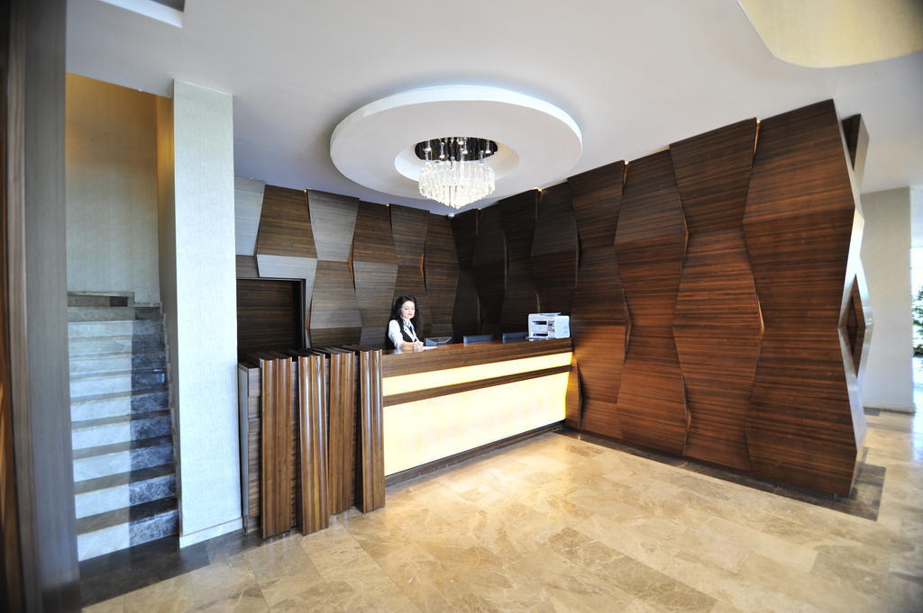 Agrı Grand Cenas Hotel מראה חיצוני תמונה