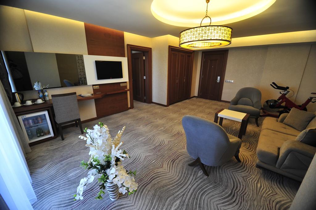 Agrı Grand Cenas Hotel חדר תמונה